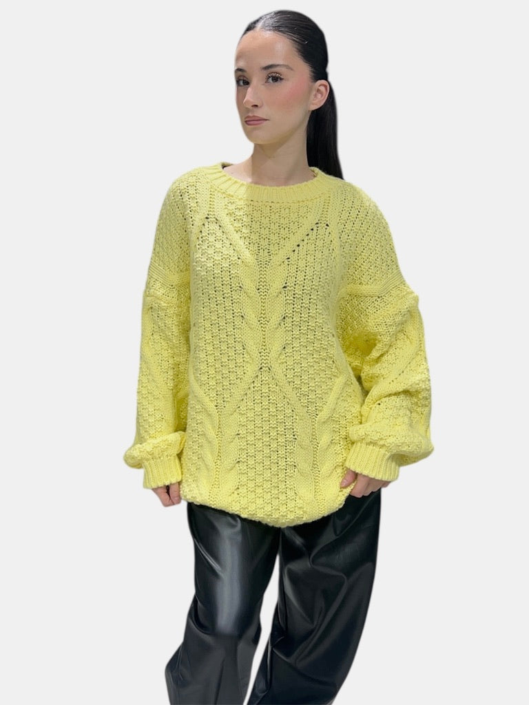 Pull en maille torsadée