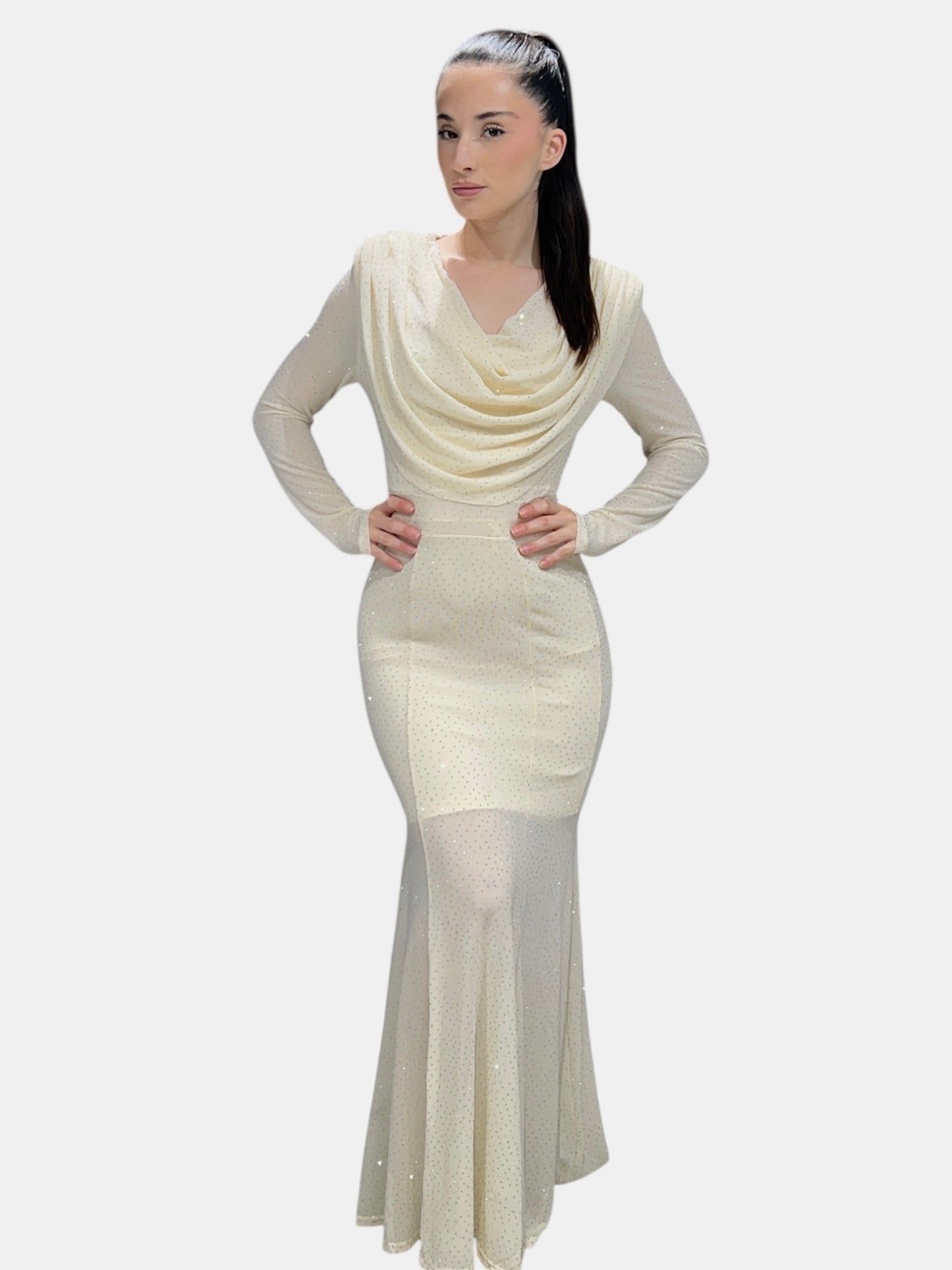 Robe longue drapée avec manches longues à strass