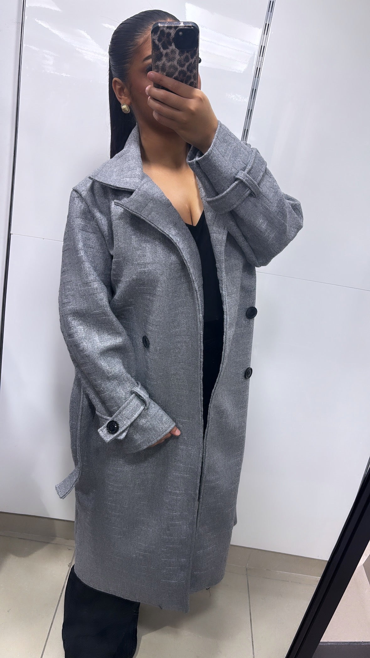 trench motif monogramme