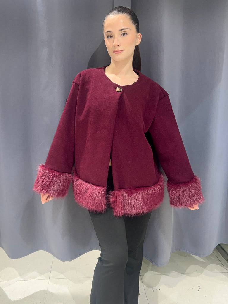 veste tendance à effet fourrure