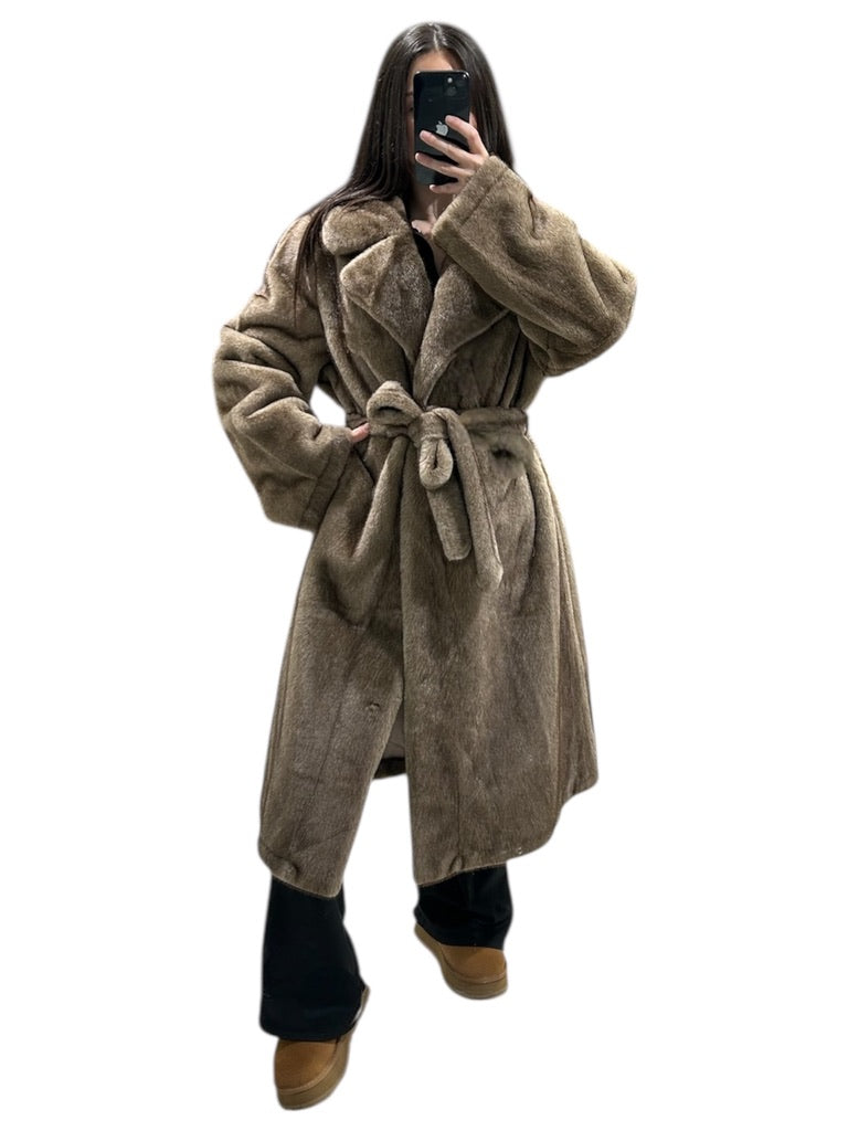 Manteau d’hive fausse fourrure 246