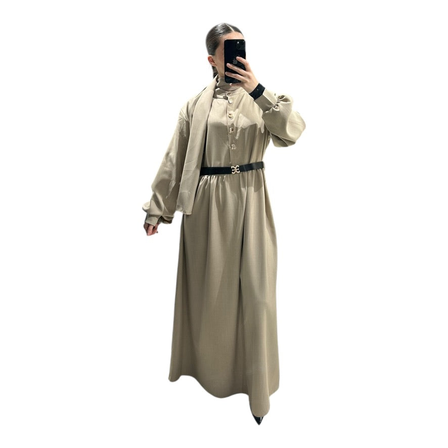 Robe longue élégante vendue avec voile assorti