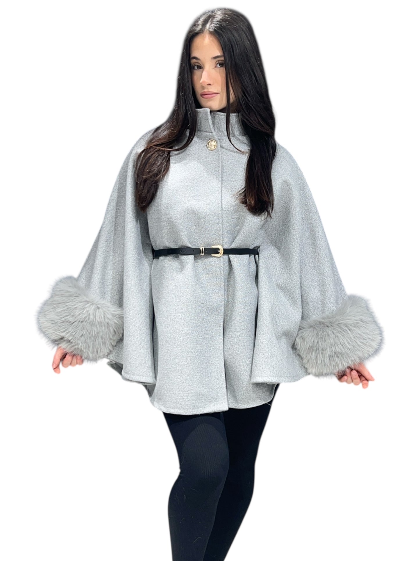Cape ceinture d’hiver avec finitions en fausse fourrure