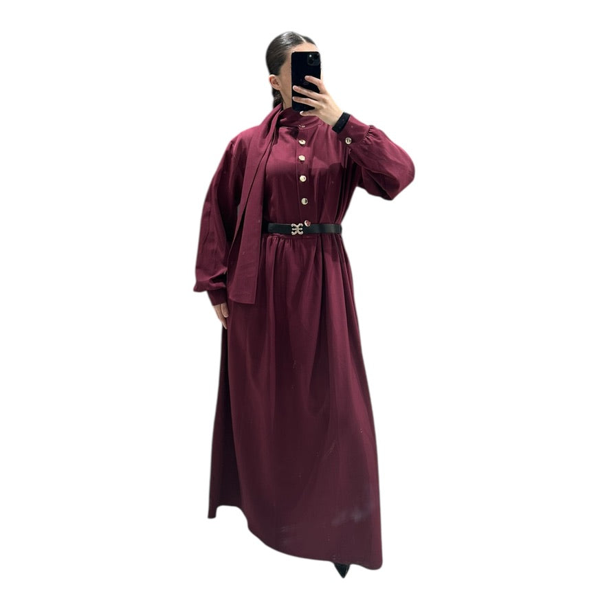 Robe longue élégante vendue avec voile assorti