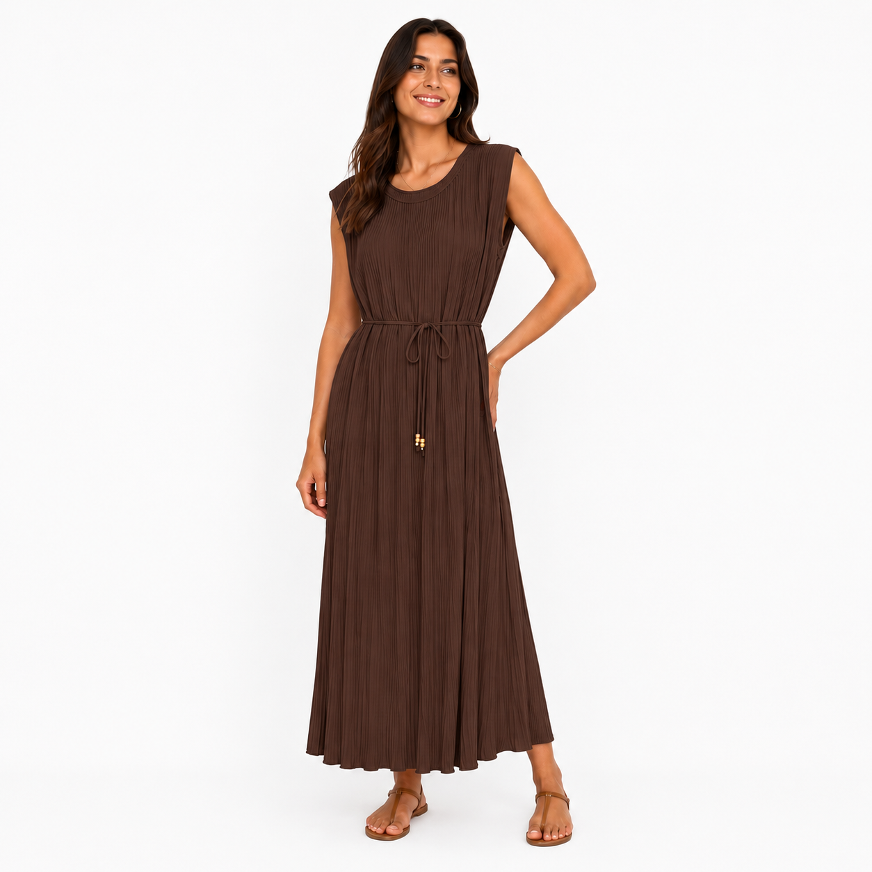 Robe Longue Plissée Sans Manches avec Ceinture Ajustable Élégante