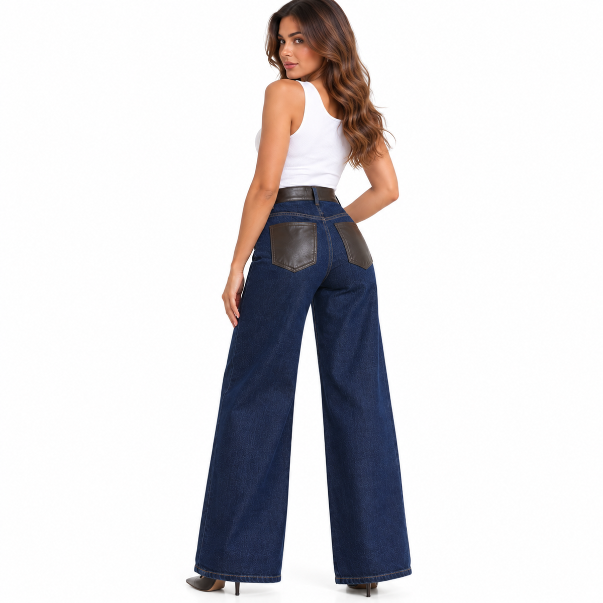 Jean Femme Taille Haute avec Ceinture Simili Cuir – Coupe Large Tendance