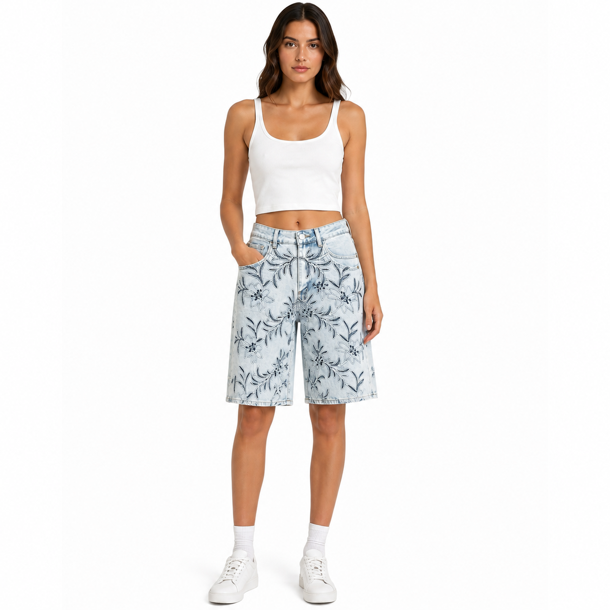 Short Bermuda Jean Brodé Fleuri Bleu Clair Coupe Oversize Femme