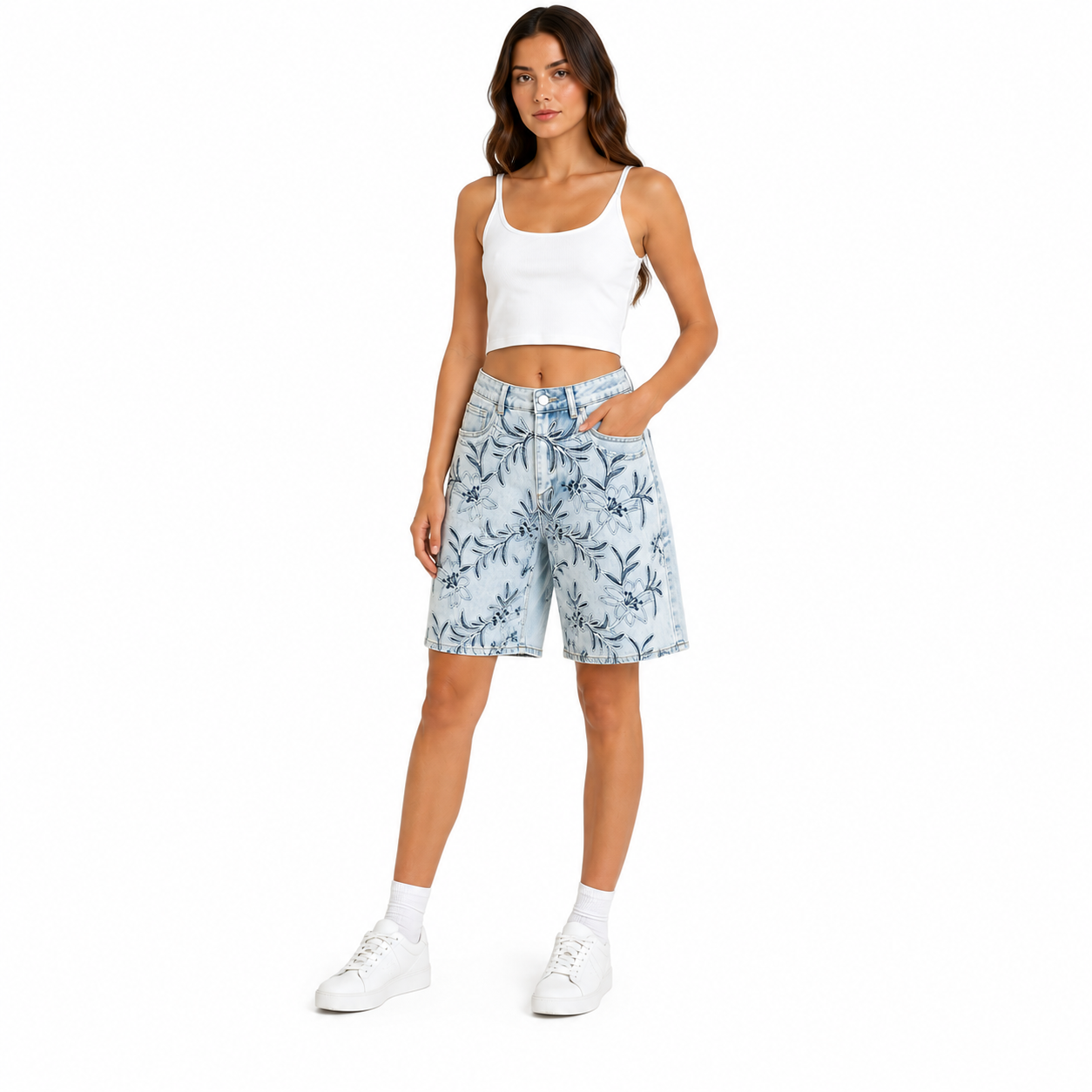 Short Bermuda Jean Brodé Fleuri Bleu Clair Coupe Oversize Femme