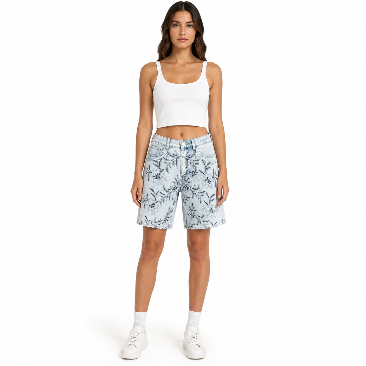 Short Bermuda Jean Brodé Fleuri Bleu Clair Coupe Oversize Femme