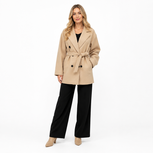 Trench Court Beige Minimaliste et Moderne en Matière Douce et Légère pour un Confort Quotidien