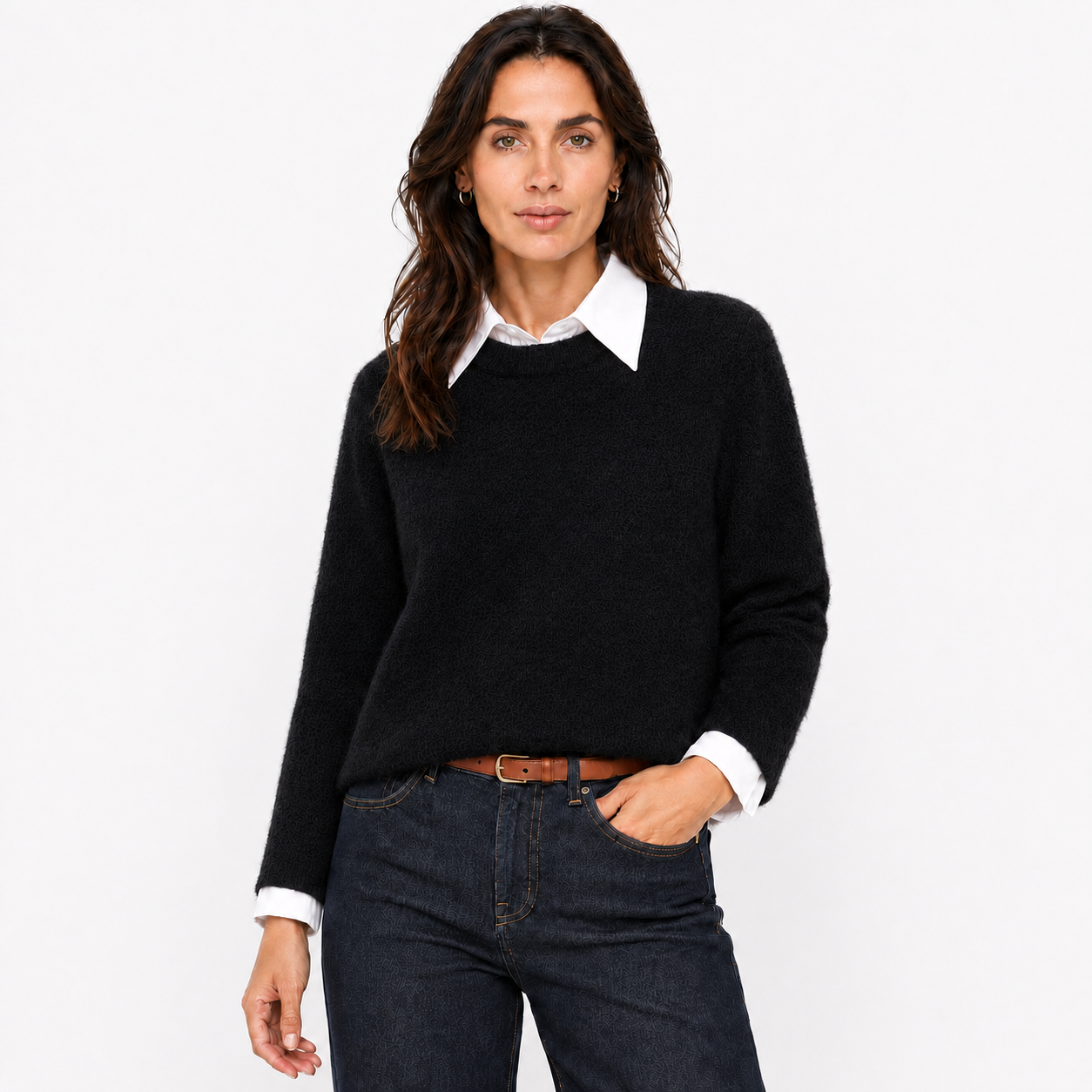 Pull Femme en Maille Douce Effet Chemise avec Col et Poignets Blancs