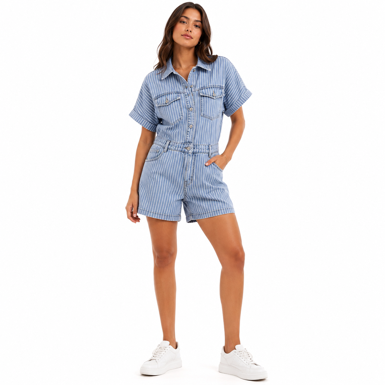 Combishort en jean rayé femme ; Coupe décontractée, manches courtes et poches