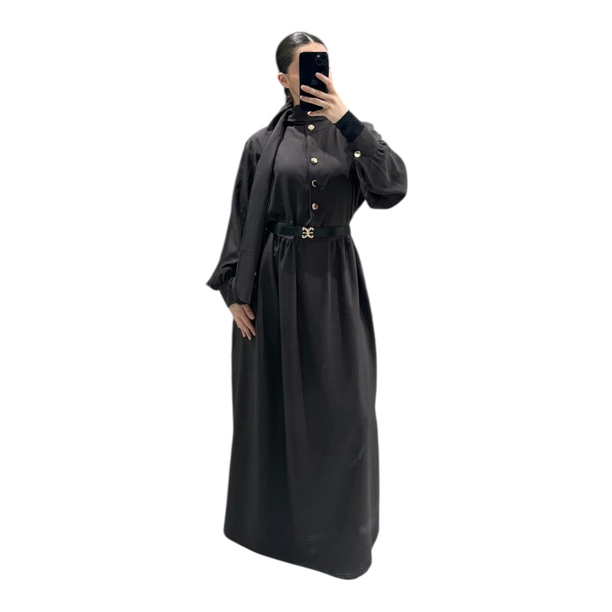 Robe longue élégante vendue avec voile assorti