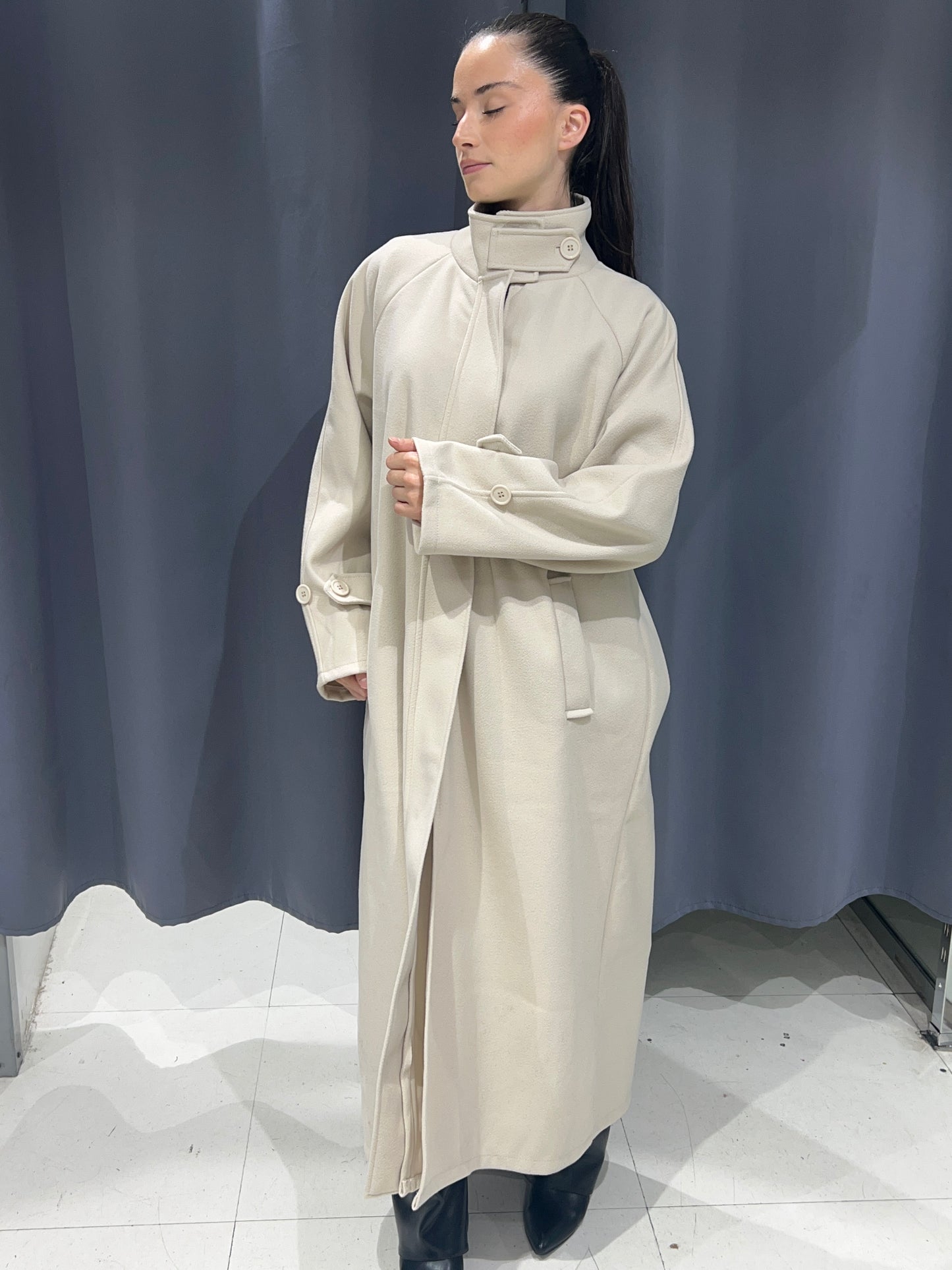 MANTEAU LONG OVERSIZE A COL MONTANT 231