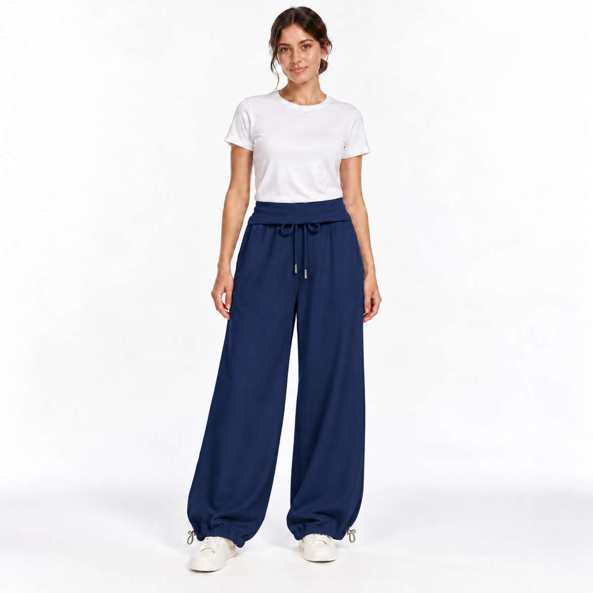 Pantalon Évasion – Femme à taille rabattue et chevilles ajustables