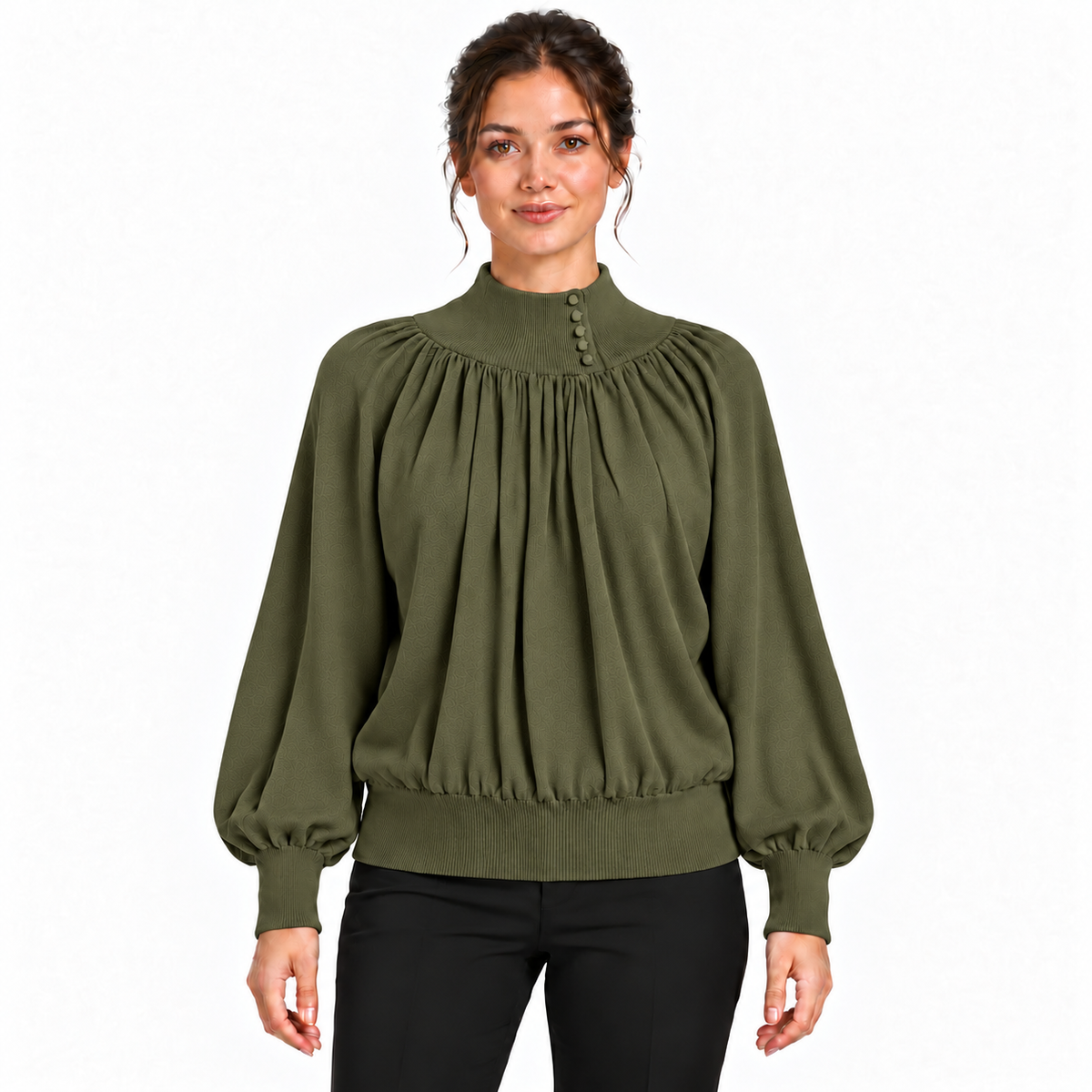 Pull femme en maille à col montant boutonné et manches bouffantes
