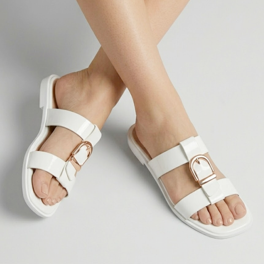Women's Flat Sandals with Gold Buckle – Chic & Minimalist Summer Comfort