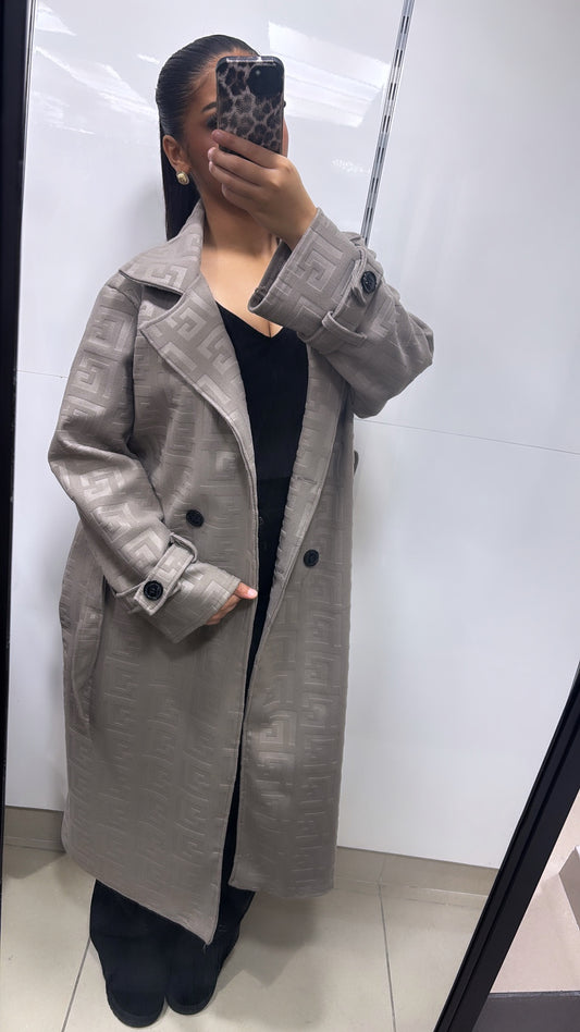 trench motif monogramme